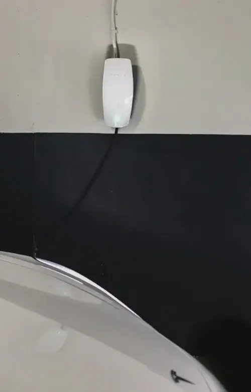 Fürdőszellőző lámpa cseréjének lépésről lépésre