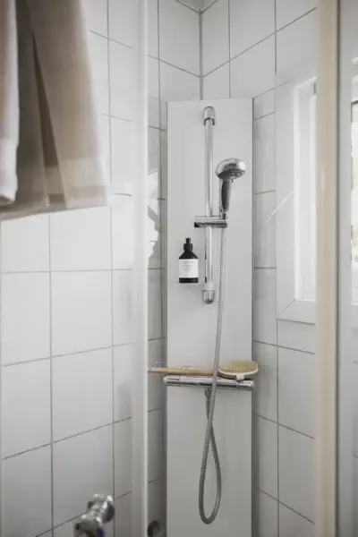 Teljes útmutató csaptelep felszereléséhez csempe mögött